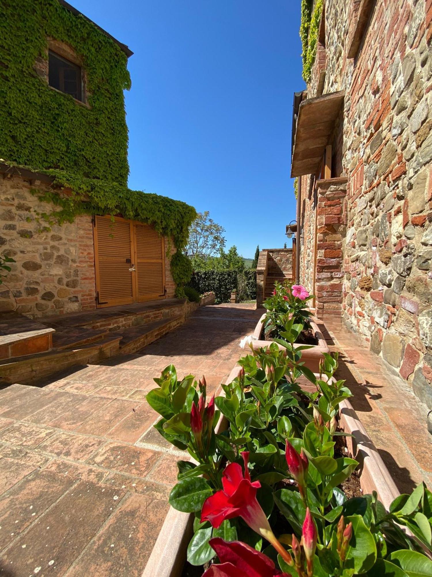 Agriturismo Borgo 7 Tigli - Apt 1 Montepulciano Exterior photo